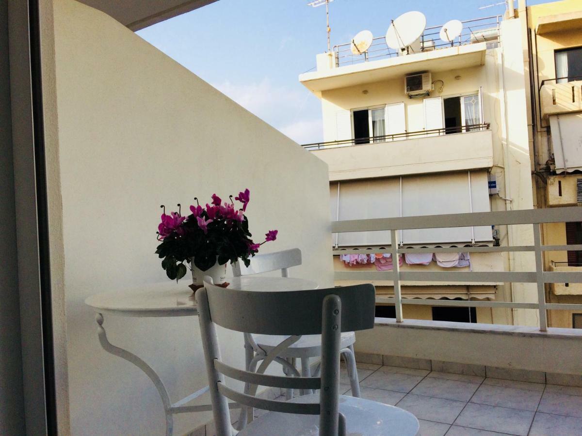 Korona βeach αpartments *